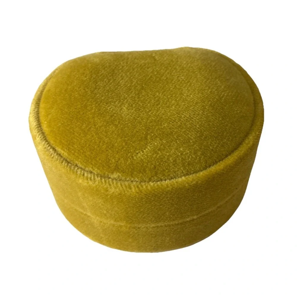 Gucci Jewelry Box Chartreuse Yellow Velvet Small Gift Box Ring 3.5x3
